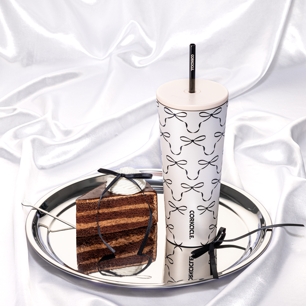 cold-cup-b5 2a98a7269432--2224PBBC-lifestyle.png