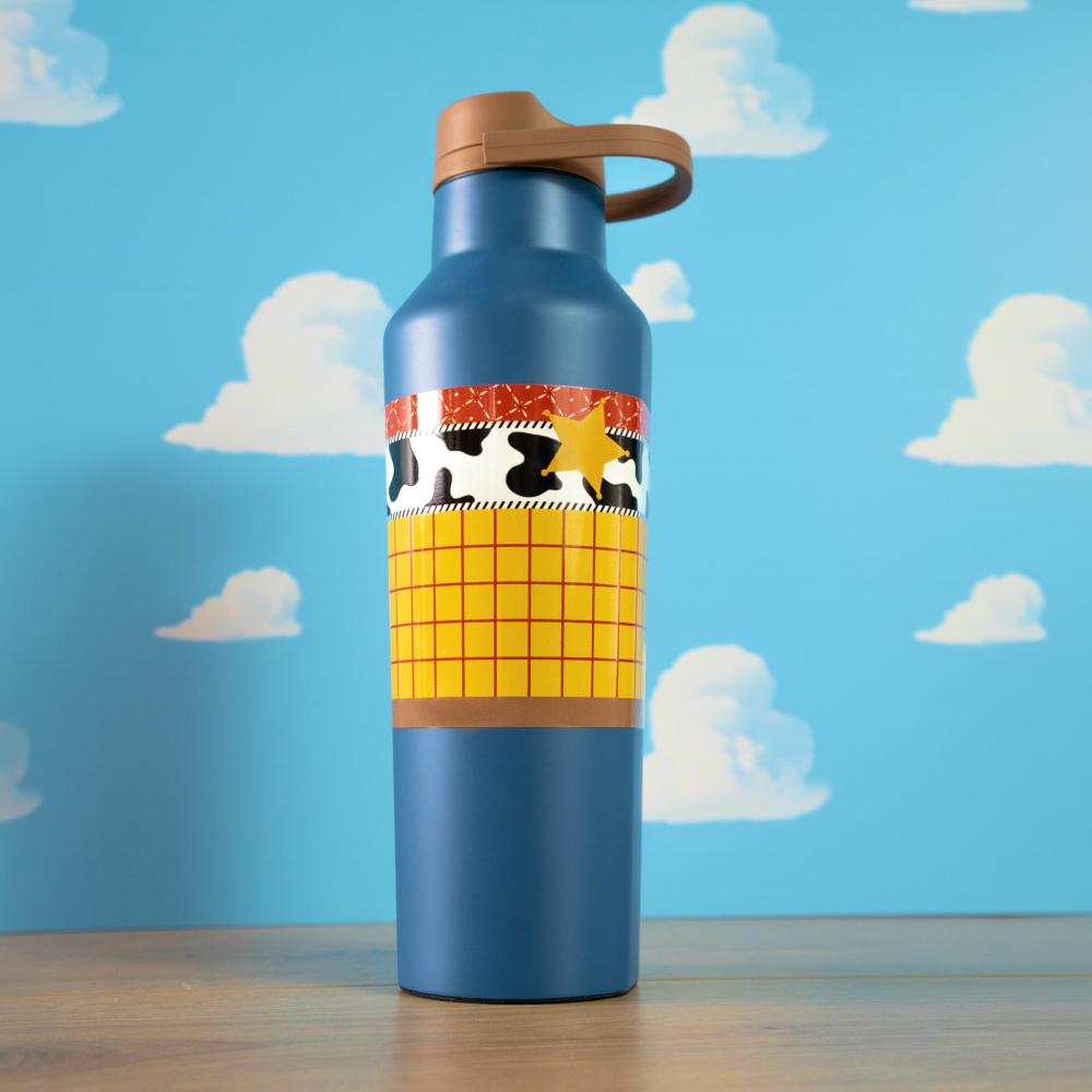 toy-story-sport-canteen-j5 50f41b5cb358--PDP-WOODY.png