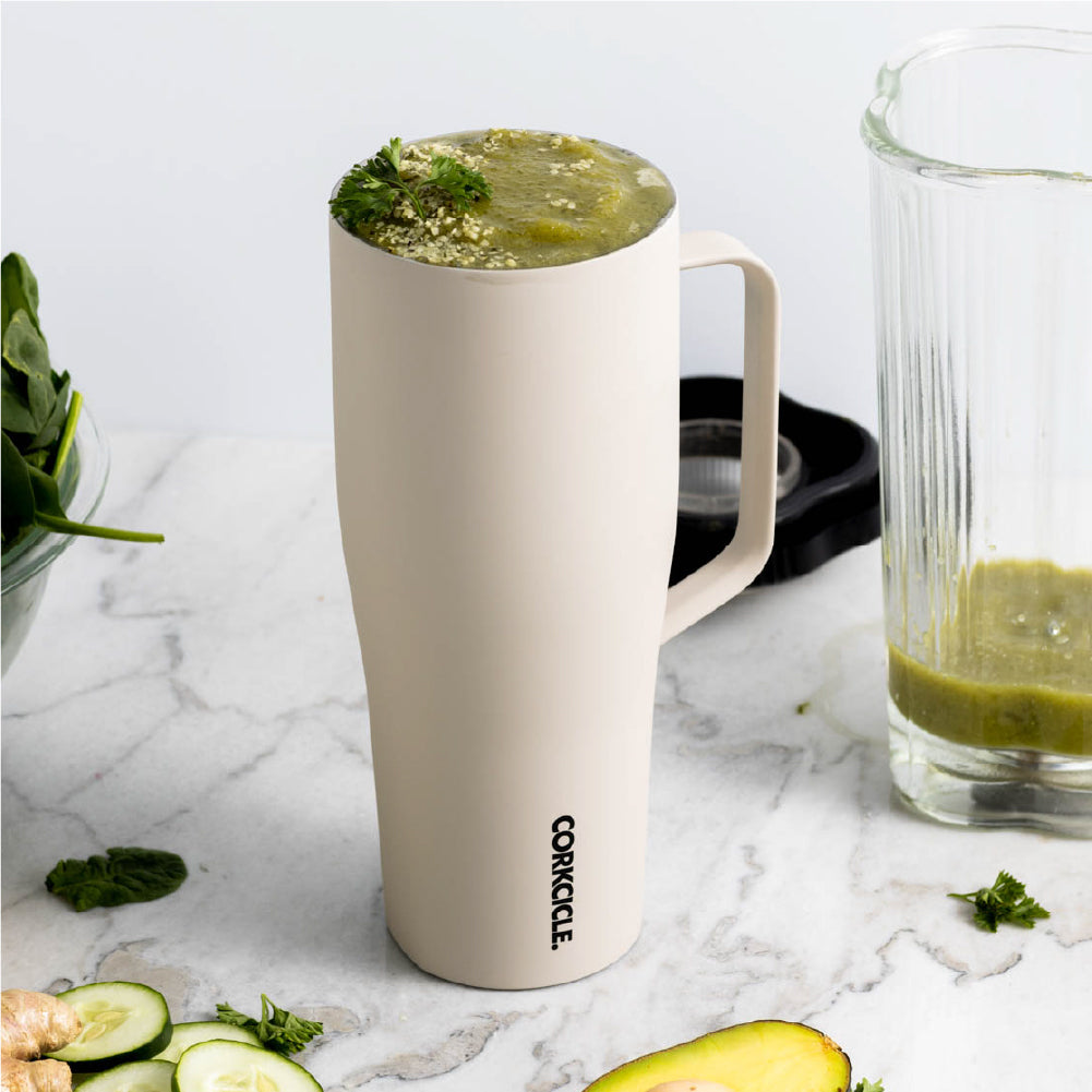 cold-cup-xl-r4 588f4a27c4cf--2230CLT-lifestyle.jpg