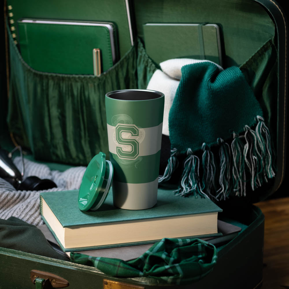 harry-potter-tumbler-w9 84ce9e4c9c5c--HarryPotter-Slytherin-4.jpg